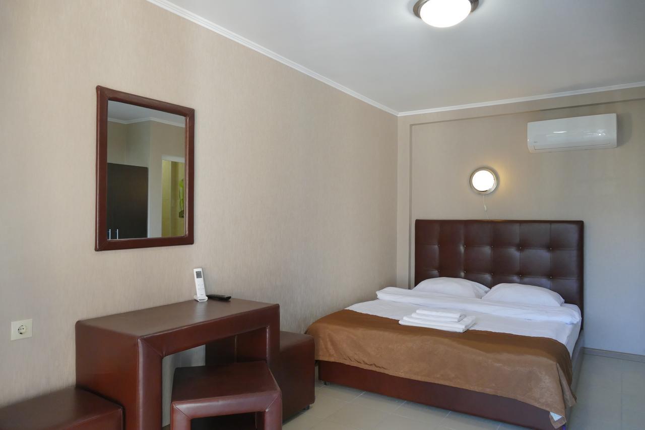 New Athos Astoria Comfort Hotel المظهر الخارجي الصورة